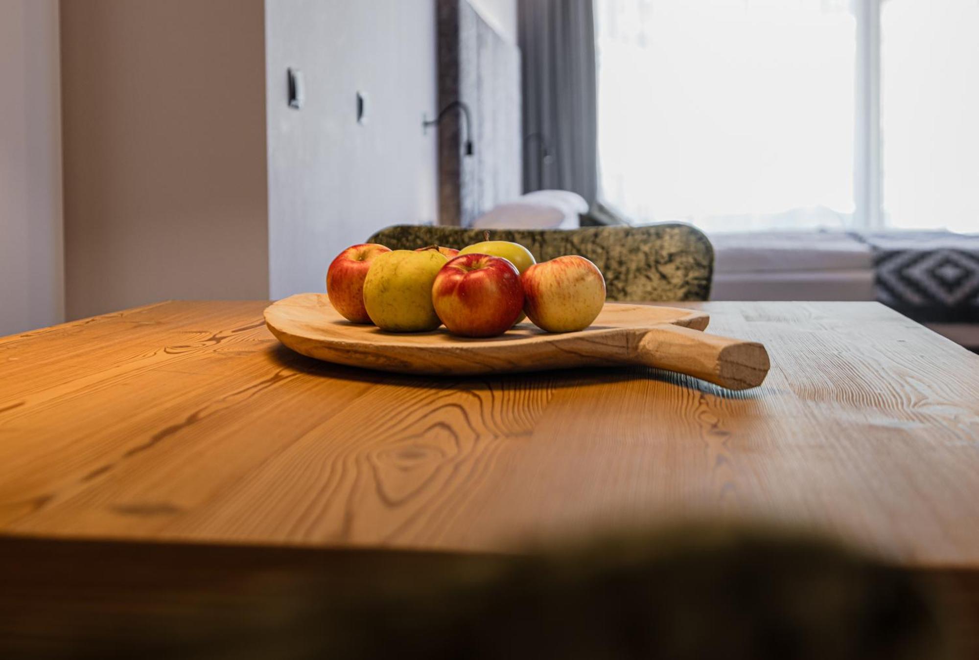 Hotel Stoeres - Active Wellbeing San Cassiano  Esterno foto