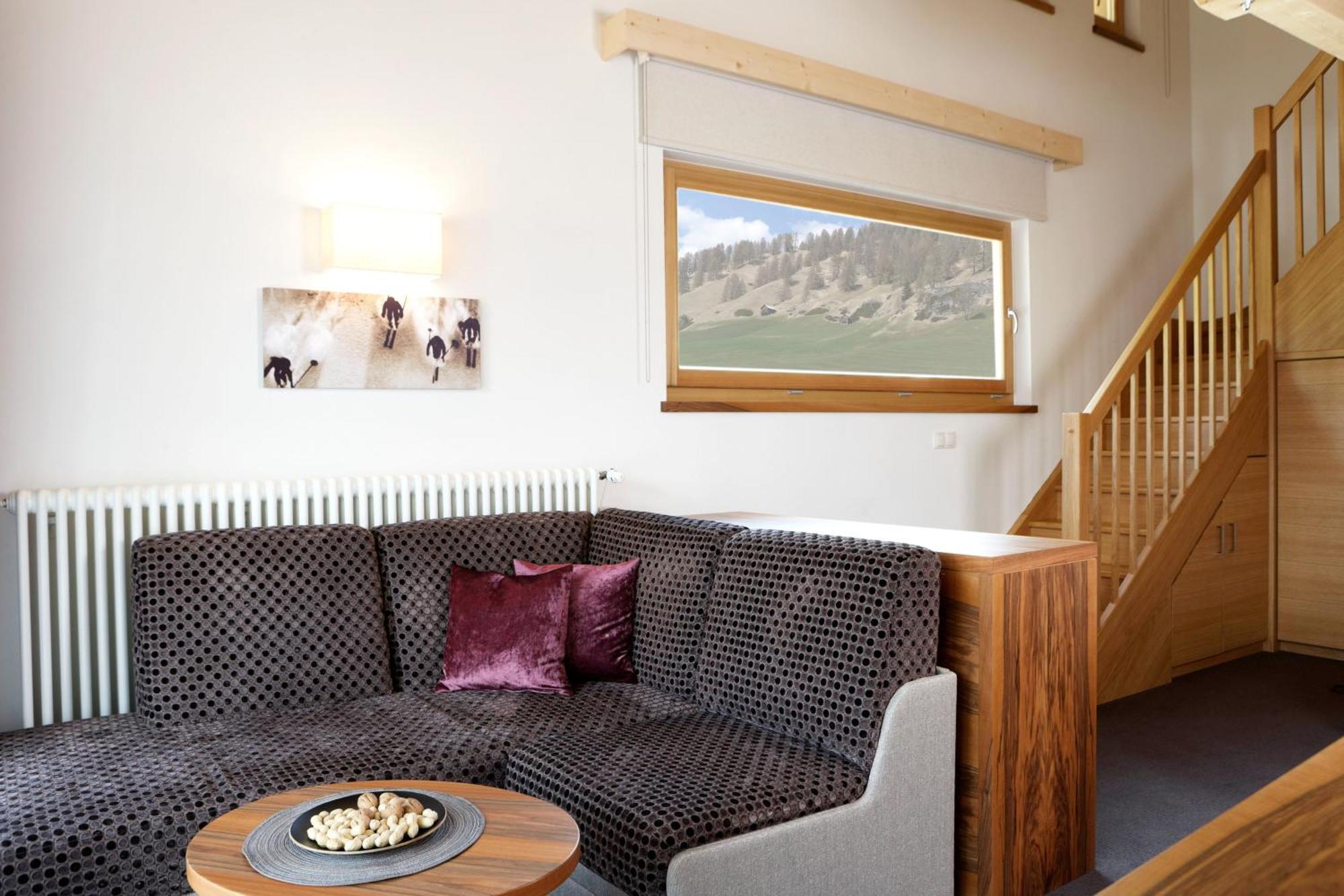 Hotel Stoeres - Active Wellbeing San Cassiano  Esterno foto