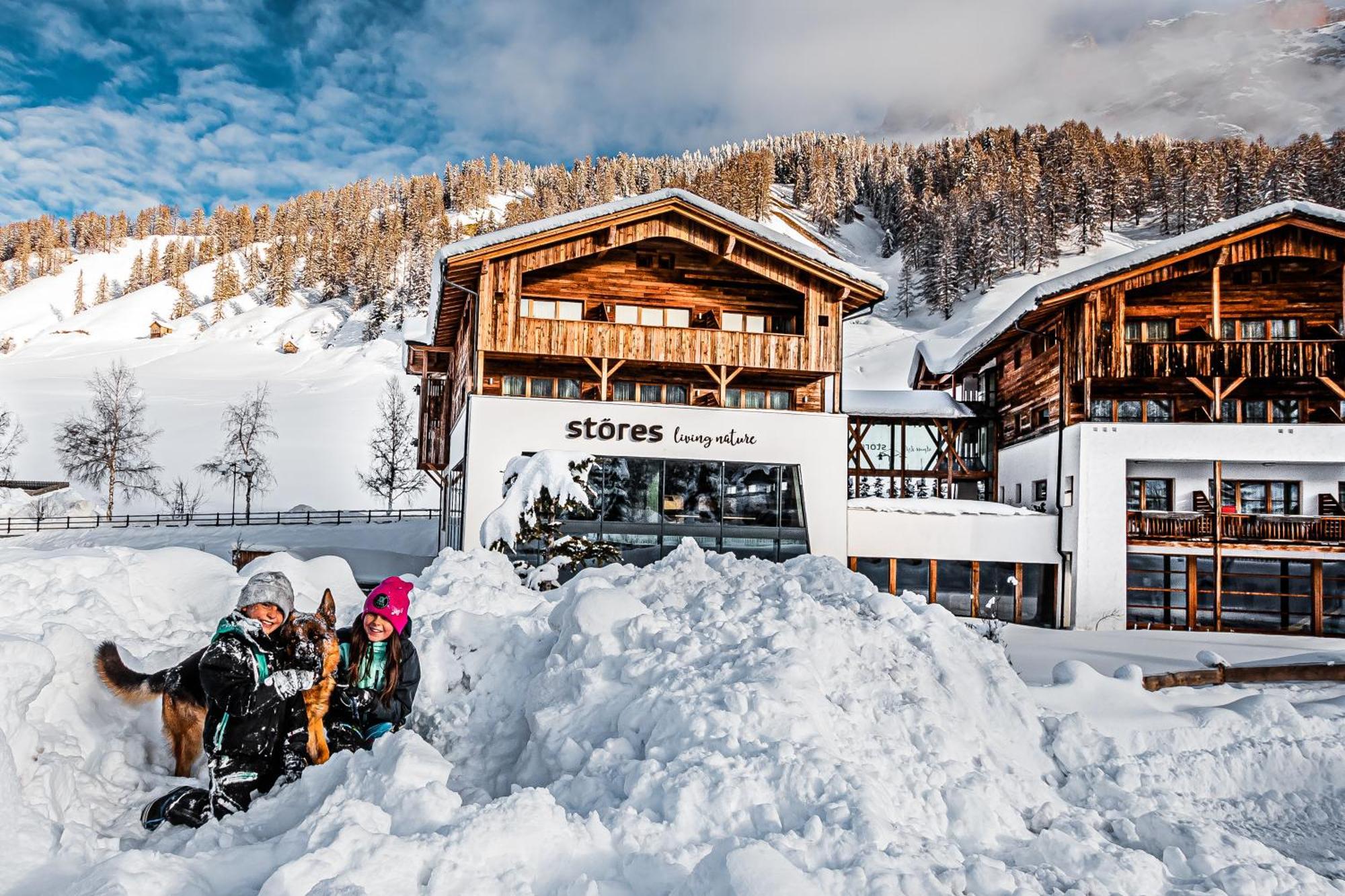 Hotel Stoeres - Active Wellbeing San Cassiano  Esterno foto